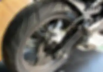 Motor Pakai Ban Terlampau Besar, Juga Banyak Efek Negatifnya