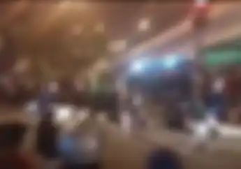 Detik-detik Jalan Pos Medan Mendadak Mencekam Akibat Kericuhan Driver Ojol Lawan Sopir Angkot