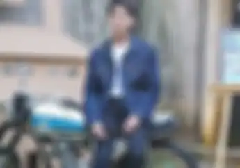 Bukan Cuma Mogok, Ternyata Motor Ini Bikin Kaki Dilan Cedera Saat Syuting
