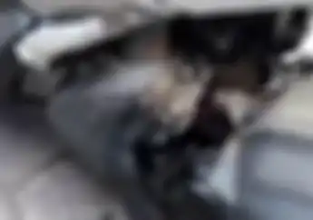 Ngeri! CVT dan Lengan Ayun Yamaha NMAX Berantakan Ditabrak Mobil, Simak Videonya