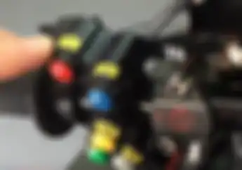 Enggak Asal Pasang! Ini Fungsi Tombol Warna-warni di Setang Motor MotoGP