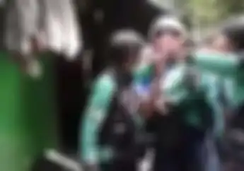 Tegang! Detik-detik Puluhan Driver Ojol Ringkus Oknum Sopir Angkot, Ini Penyebabnya