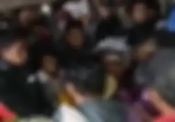 Merinding! Video Jenazah Dibonceng Motor Tempuh Jarak Puluhan Kilometer 