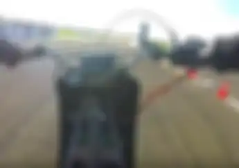 Sangar! Video Deretan Vespa Paling Jahat, Dengar Suaranya Bikin Lawan Mundur
