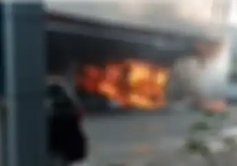 Video Detik-detik Pom Bensin Sidoarjo Kebakaran, Satu Orang Meregang Nyawa