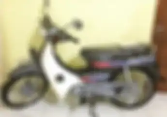 Bikin Garuk Kepala.. Muncul Lagi Honda Astrea Grand Mulus yang Harganya Ngalahin Ninja 