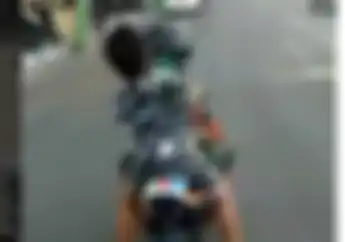 Mirip Pejabat! Video Bocah yang Ditilang Naik MiniGP Dikawal Polisi Sampai Rumah