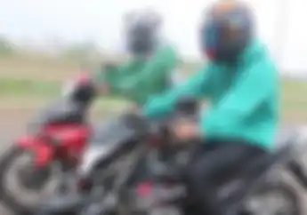 Sadis! Yamaha MX King 150 Lawan Honda Sonic 150, Dibikin Tumbang Dua Kali 