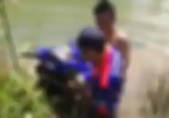 Ngeri! Video Detik-detik Pembalap Motoprix Masuk Empang Akibat Kampas Rem Jebol, Ini Kondisinya
