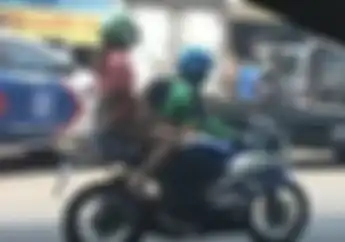 Dijamin Nangis! Video Chat Driver Ojol dengan Wanita yang Baru Dianter, Sungguh Terlalu...