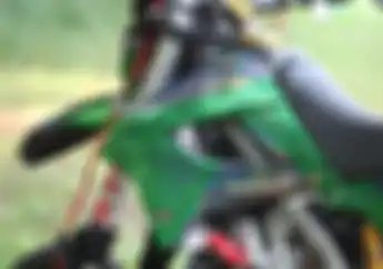 Inspirasi Modifikasi Kawasaki KLX 250 Dari Batu Akik, Hasilnya Sungguh Bikin Tercengang bro..