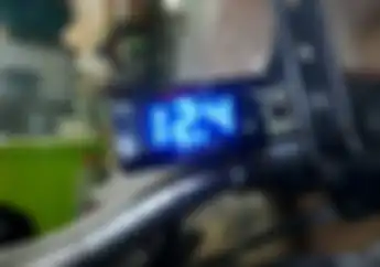 Motor Injeksi Pasang Voltmeter Universal, Ternyata Fungsinya Lumayan Penting
