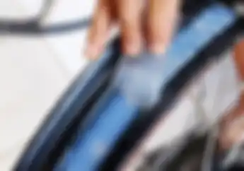 Enggak Pakai Mahal... Begini Cara Bikin Pelek Jari-jari Bisa Pakai Ban Tubeless