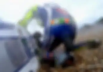 Bikin Melongo... Padahal Sudah Ada Teknologi Ini, Kenapa Pembalap Yamaha Masih Sering Nyusruk di Gravel