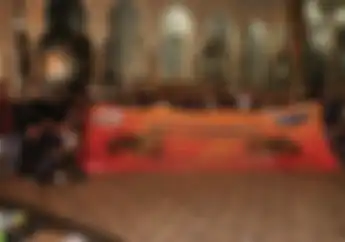 Wow Ribuan Takjil Dibagikan Para Ninja, Enggak  Tanggung-tanggung Tiga Tempat Sekaligus