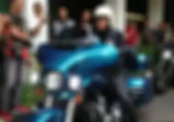 Terbiasa Naik Yamaha RX King dan Honda CB, Ketua MPR RI Gemeter Naik Harley-Davidson