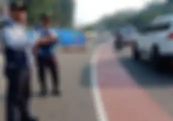 Pelanggar Ganjil Genap Hari Ini Mulai Ditilang, Pemotor Masih Aman