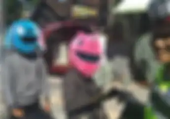 Lagi Trend di Bandung, Pengguna Helm Karakter Kartun Lucu Enggak Ditilang Polisi, Ini Alasannya