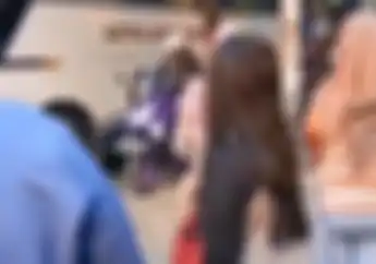 Video Detik-detik Pengendara NMAX Terjatuh dan Nyaris Terlindas Bus, Netizen Malah Menghujat Pemotor