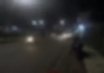 Salut... Video Ini Membuktikan Enggak Semua Bikers Arogan dan Bikin Keributan di Jalan Raya