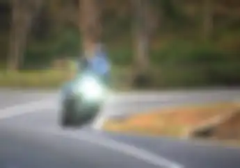 Video Review Yamaha TMAX DX 2018, Maxi Yamaha Yang Paling Mahal!