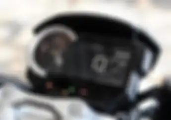 Kebiasaan Kecil Ini Ternyata Bisa Merusak Speedometer Lho