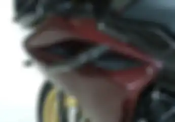 Honda CBR250RR Berlapis Full Carbon, Biaya Modifnya Bikin Melongo