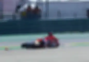 Jorge Lorenzo Alami  Cedera Kaki Parah Usai Terlempar di Awal Balap MotoGP Aragon