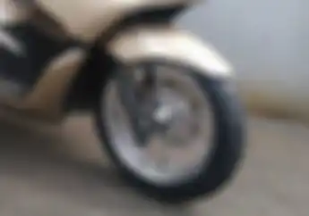 Jangan Bingung, Ini Tromol Buat Honda PCX Lokal Yang Mau Pakai Pelek Jari-jari
