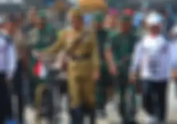 Biasa Naik Motor, Jokowi Naik Sepeda Ontel Tanpa Rem di Bandung, Pas Jalan Turunan Kebingungan