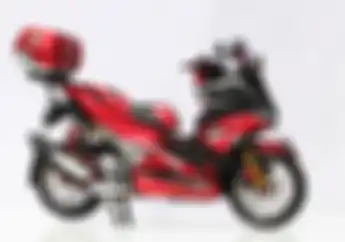 Pilih Aliran Turing Lengkap dengan Boks, Yamaha Aerox Ini Tampil Gagah