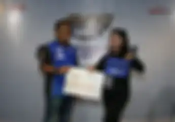 Bikin Kaget! Diam-diam Evi Tamala Hobi Modifikasi Motor, Jadi Juara Maxi Lady 