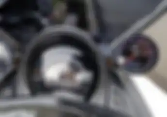 Ganteng dan Fungsional, Segini Biaya Pasang Panel Indikator Tambahan di Motor