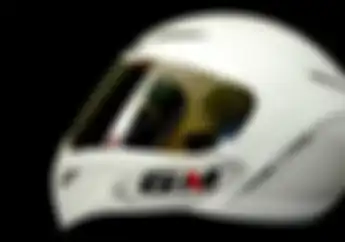 Helm dan Sarung Tangan Keren dan Safety
