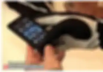 Merek Smartphone Yang Punya Fitur Glove Mode