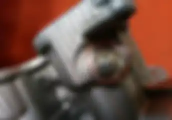 Cek Oli Di Silinder Head Lewat Baut Ini