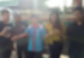 Hati-hati, Ular Kobra Bisa Keluar dari Kap Lampu Depan