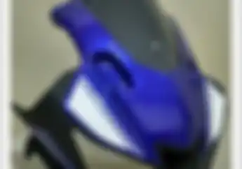 Windshield Bolt On Keren Untuk Yamaha R15 Lawas