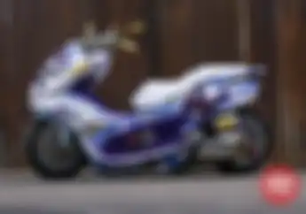 Honda PCX 2012 Noisy Boy From Flower City 