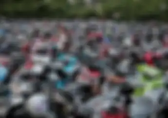 Jangan Sembarang Taruh Helm di Parkiran IIMS, Bisa Hilang