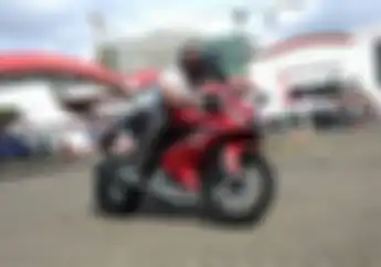 All New Yamaha R15 Bikin Penasaran Pengunjung IIMS 2017