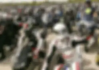 1 Penonton MotoGP Jerez, Dua Luka-luka Parah, dan 137 Kecelakaan Lalu Lintas 