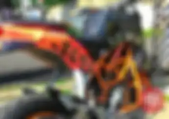 Pakai Stiker, Modif Ringan Namun Menawan
