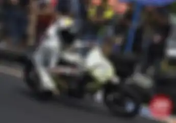 Honda Revo 2011 Juara Karena Peninggi Sokbreker 