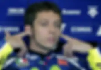 Jatuhnya Valentino Rossi Karena Enggak Peduli Larangan Bapaknya 
