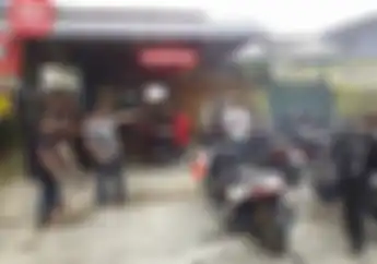 Nobar MotoGP Dan Bukber Ala Sarked Family