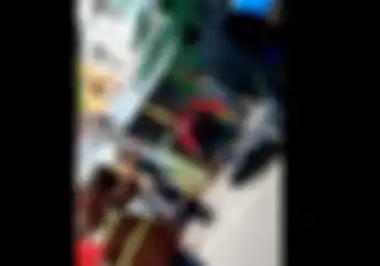 Memanas Lagi, Video Ojek Online Dikeroyok Ojek Pangkalan di Cikarang