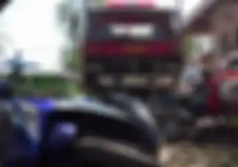 Demi Tugas Mobil Pemadam Kebakaran Tabrak Pemotor dan Pejalan Kaki Hingga Tewas