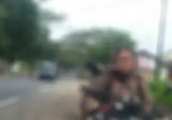 Wanita Ini Mudik Pakai Motor Sendirian ke Ciamis