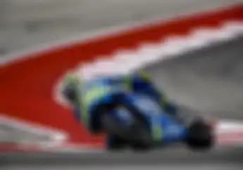Cal Crutchlow Ungkap Komen Aksi Iannone Bersama Suzuki.